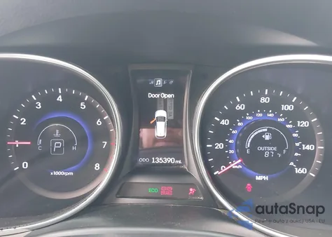 2013 Hyundai Santa Fe Sport 2.0T from USA, damaged, VIN 5XYZU3LA4DG029406